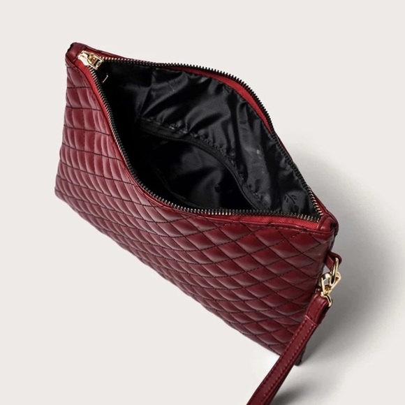 Quilted Clutch Bag - Picture 2 of 3